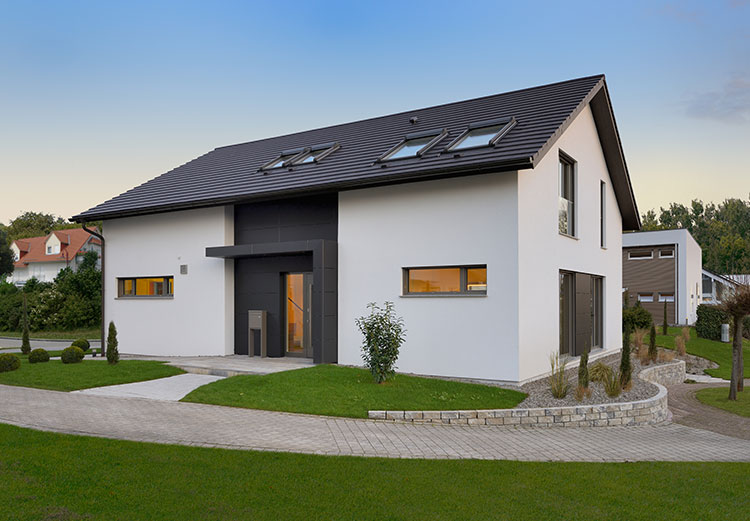 Bauunternehmen finden | Haustypen und Bauweisen | Satteldach | Fertighaus-QualityGuide